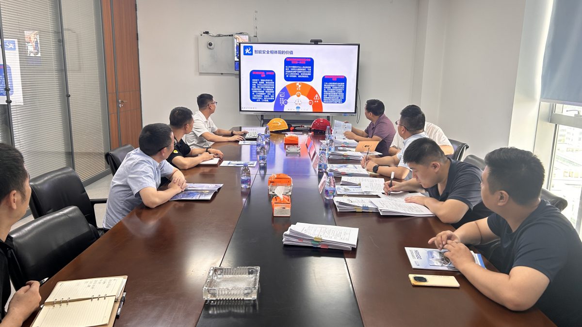 “一带一帽”新政落地，润得科技智能安全帽成践行标杆